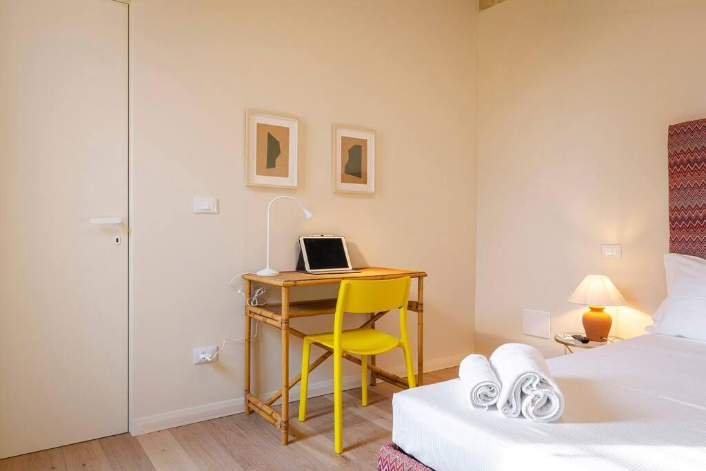 Casa Aldrovandi: Elegante E In Centro Storico Bologna Luaran gambar
