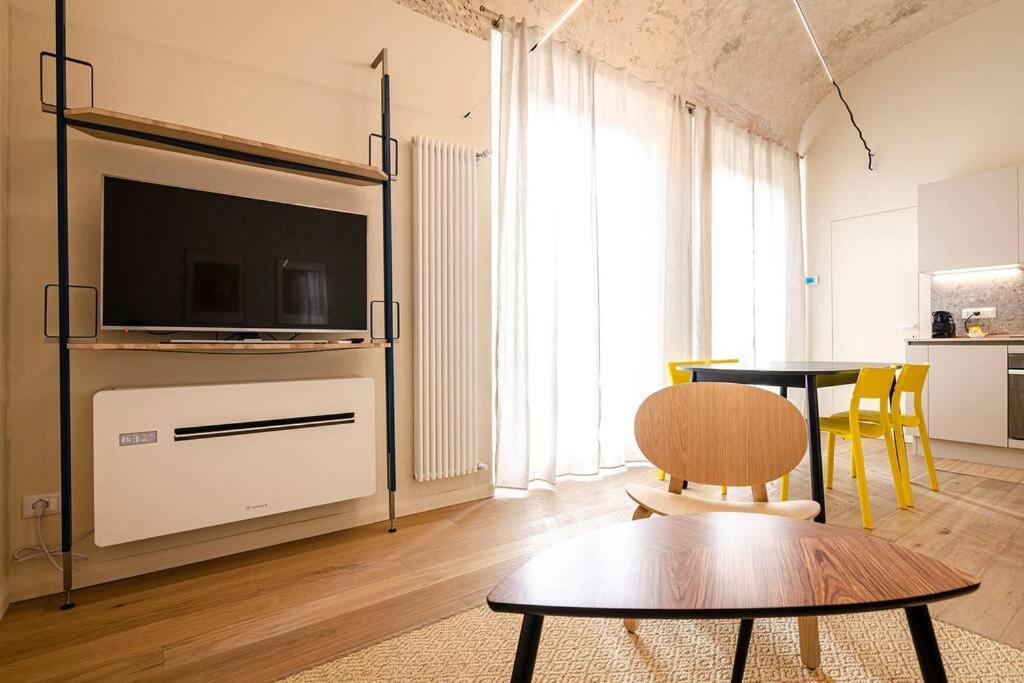 Casa Aldrovandi: Elegante E In Centro Storico Bologna Luaran gambar